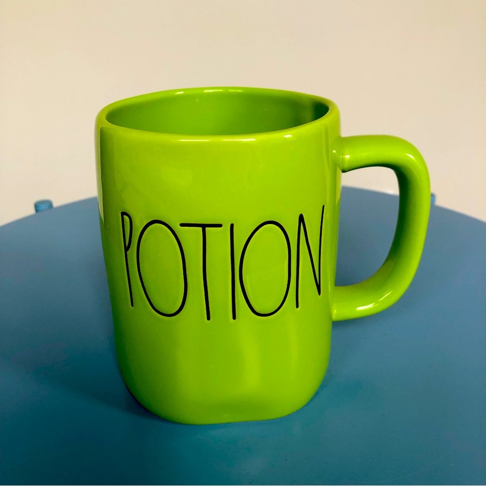Potion  lime green Rae Dunn mug
